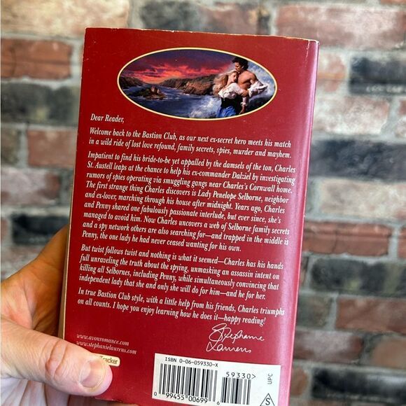 5 for $25🔥A Lady of His Own by Stephanie Laurens Paperback Book - Picture 2 of 3